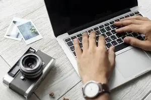 Copywriter zaczyna pracować na pisaniu tekstów - moja historia!