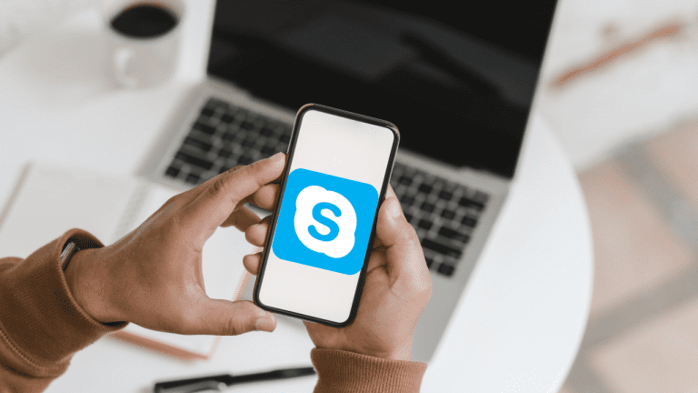 Aplikacja Skype na telefonie - lekcja z kursu obsługa komputera i Internetu