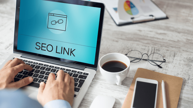 Linki zwrotne: jak opanować budowanie linków i SEO poza stroną